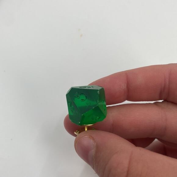 Handmade D and D dice green pin - Picture 2 of 3